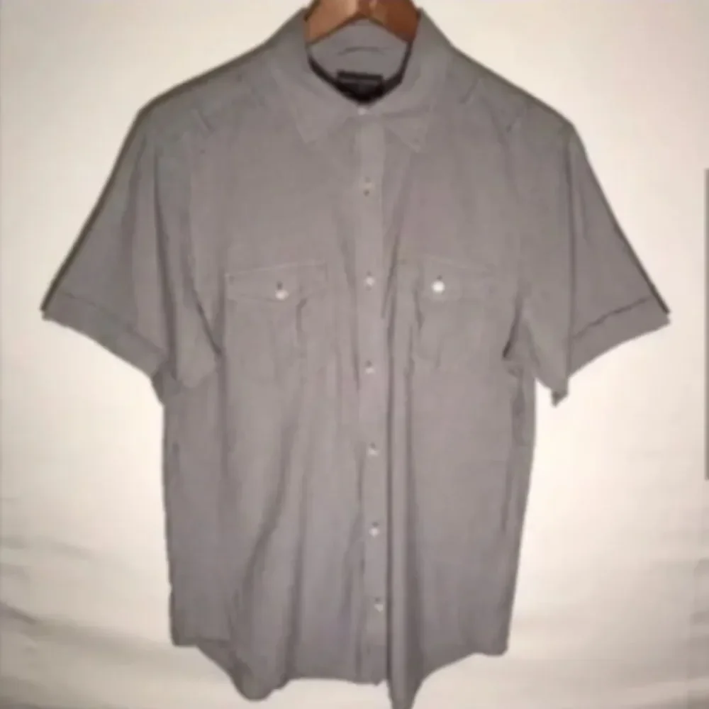 Banana Republic Short Sleeve Button Down
